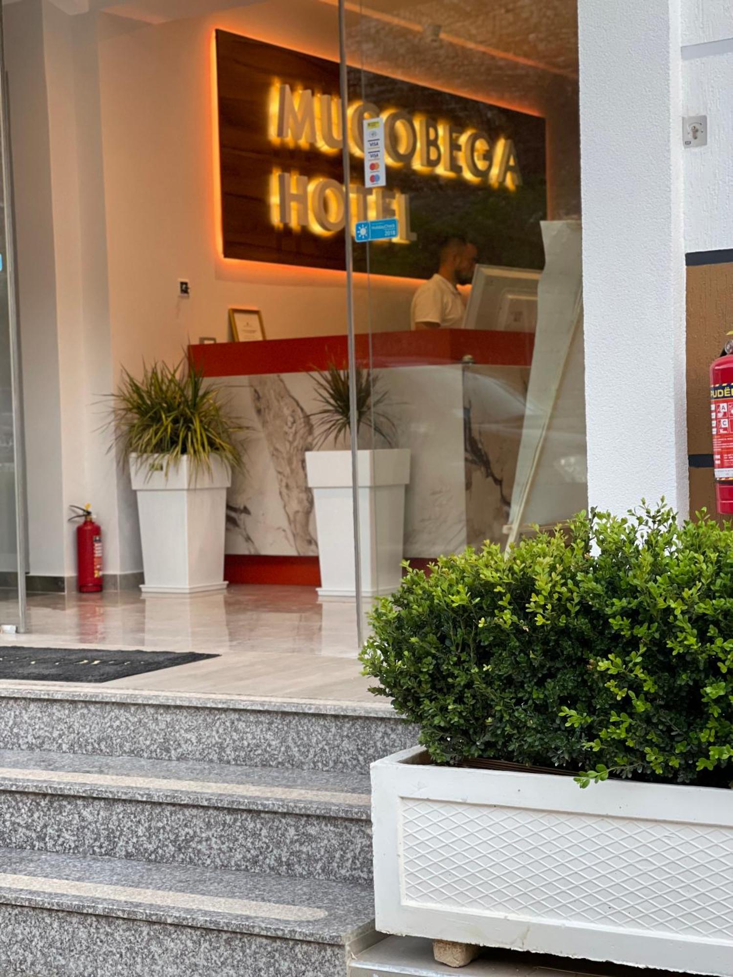 Mucobega Hotel 2 Sarandë Esterno foto