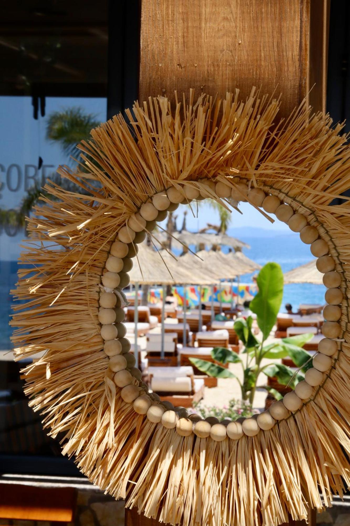 Mucobega Hotel 2 Sarandë Esterno foto