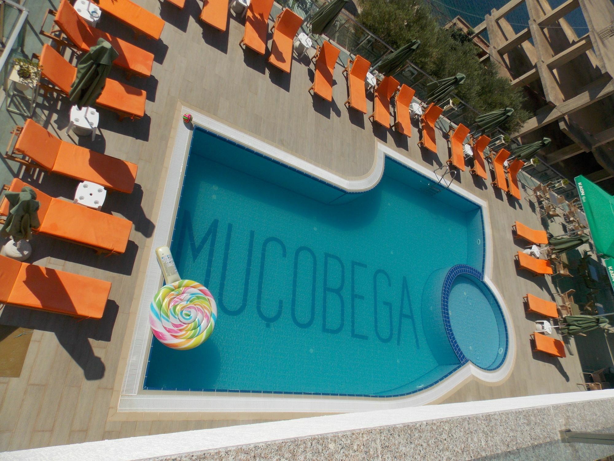 Mucobega Hotel 2 Sarandë Esterno foto
