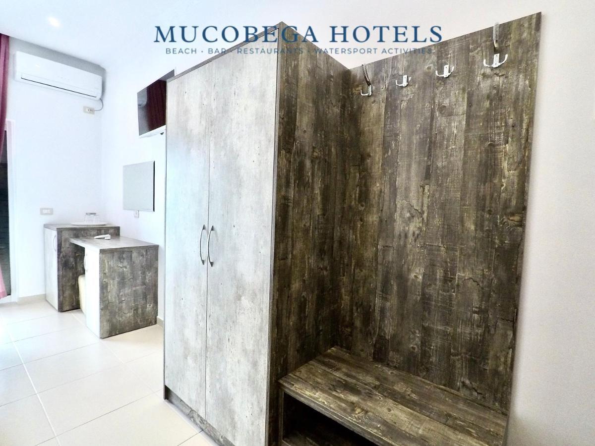 Mucobega Hotel 2 Sarandë Esterno foto